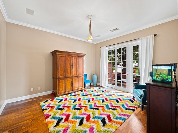 5th image of 2391 Crombie Ct