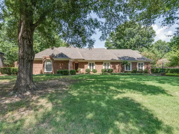 2040 Myrtle Bend Dr, Germantown, TN 38139