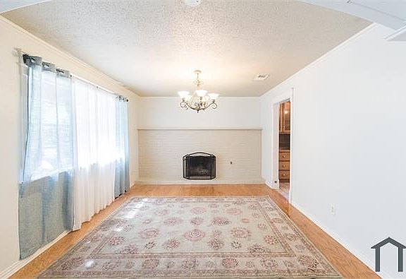 4th image of 3505 Hastings Dr