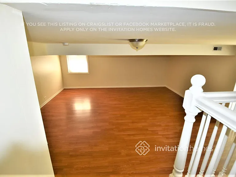 22830 Lakeshore Dr — Photo 2
