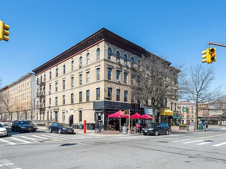 210 Prospect Park W #1A — Photo 4