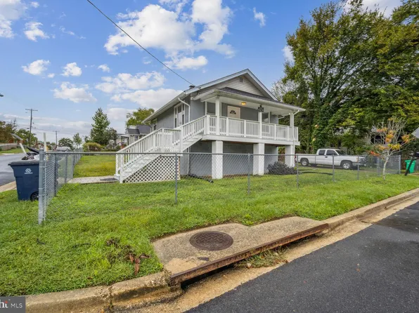 4319 Vine St, Capitol Heights, MD 20743