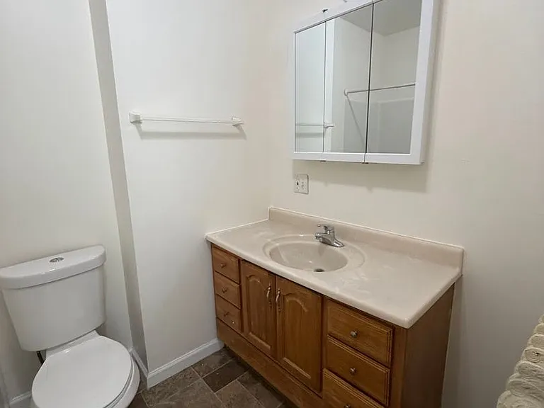 450 S 18th St — Photo 19