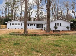 5726 Riviere Dr, Charlotte, NC 28211