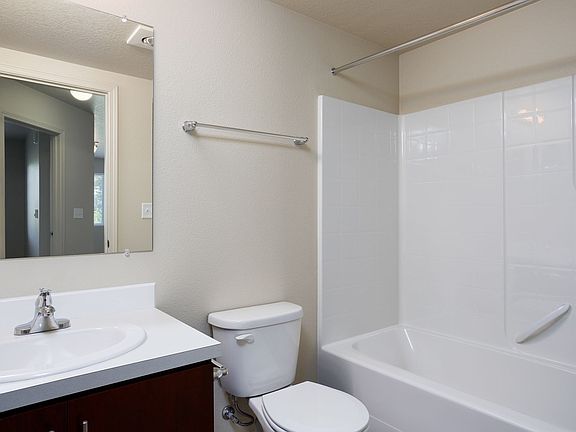 2nd image of 16849 SW 131st Ave #833301