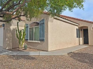 8962 N School Hill Dr, Tucson, AZ 85743