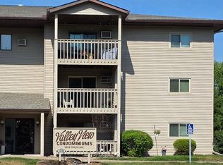 1828 Perlich Ave, Red Wing, MN 55066