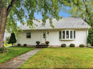 427 Apollo Way, De Pere, WI 54115