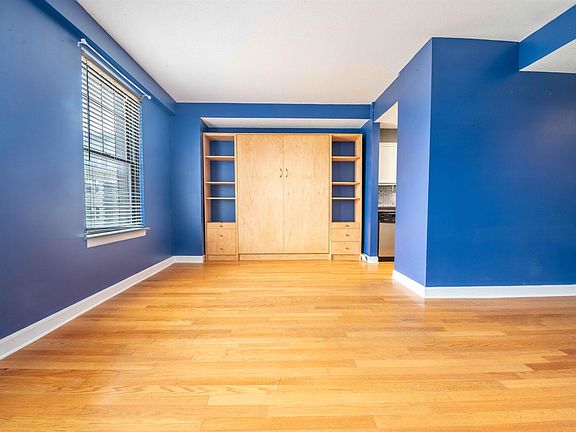 2nd image of 109 N Main St APT 507