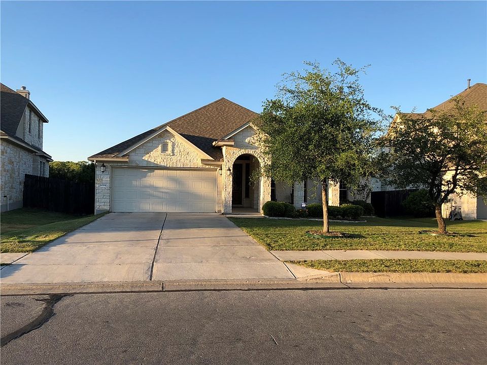 1st image of 8004 Via Verde Dr