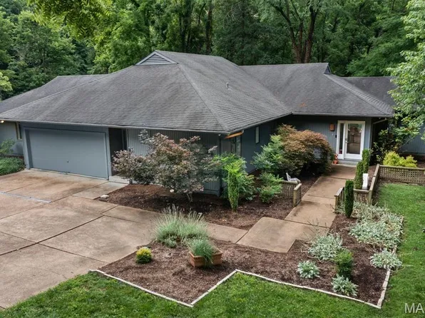 109 N Ballas Rd #B, Saint Louis, MO 63122