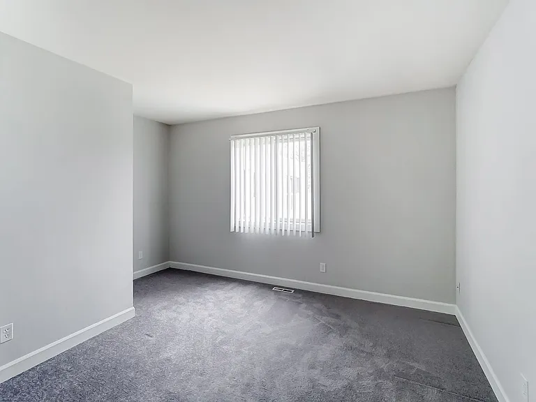 Candlelite Apartments — Photo 53