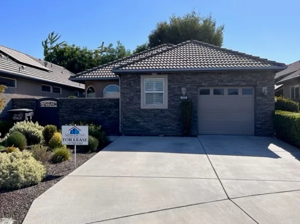 336 S Holland Ct, Visalia, CA 93292