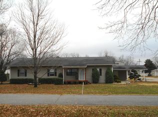 180 S Springfield St, Welch, OK 74369