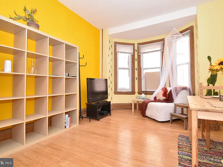 4920 Warrington Ave #2 — Photo 4