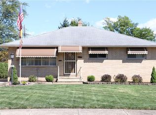 15001 Kennerdown Ave, Maple Heights, OH 44137
