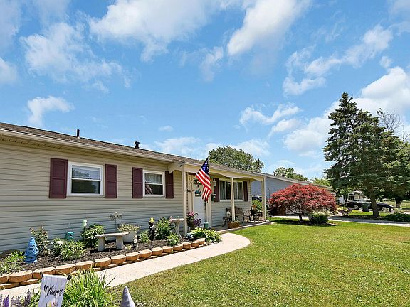 4th image of 3616 Clearwater Dr