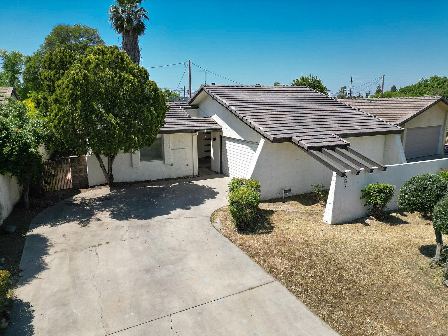 657 Village Green Street, Porterville, CA 93257 MLS 223568 Zillow