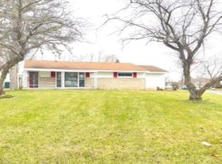 1811 E Carver Dr, Muncie, IN 47303