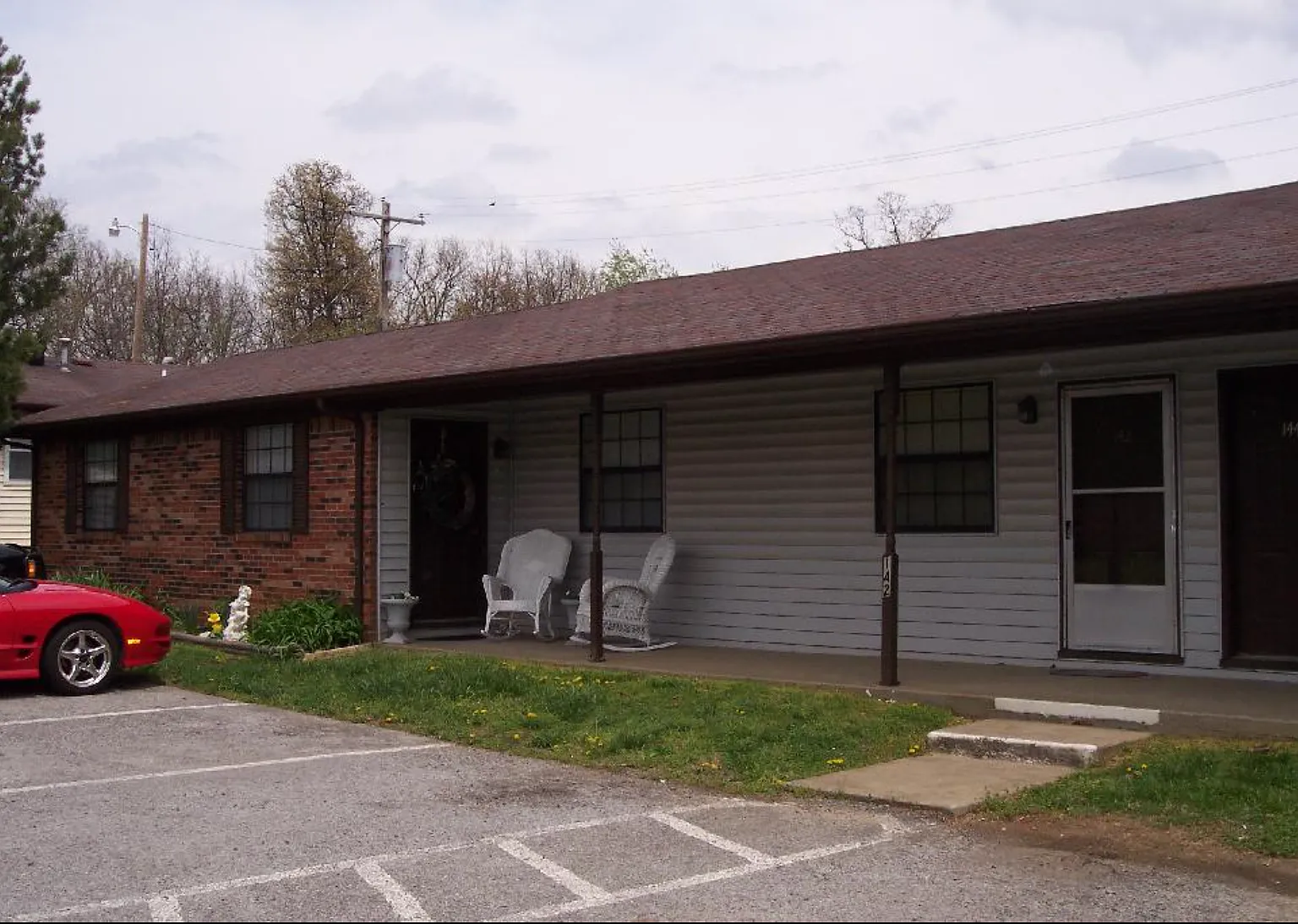 Mason Court Apartments — Photo 3