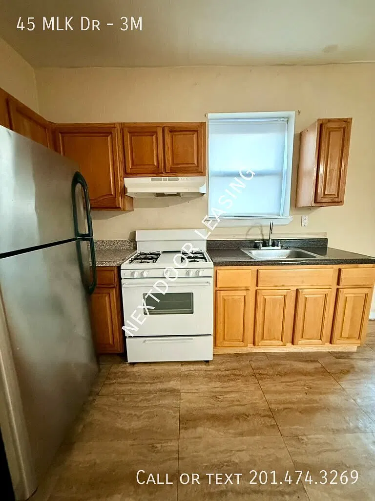45 MLK Dr — Photo 1