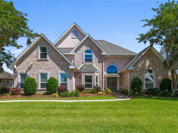 3729 Lake Kristin Dr, Gretna, LA 70056