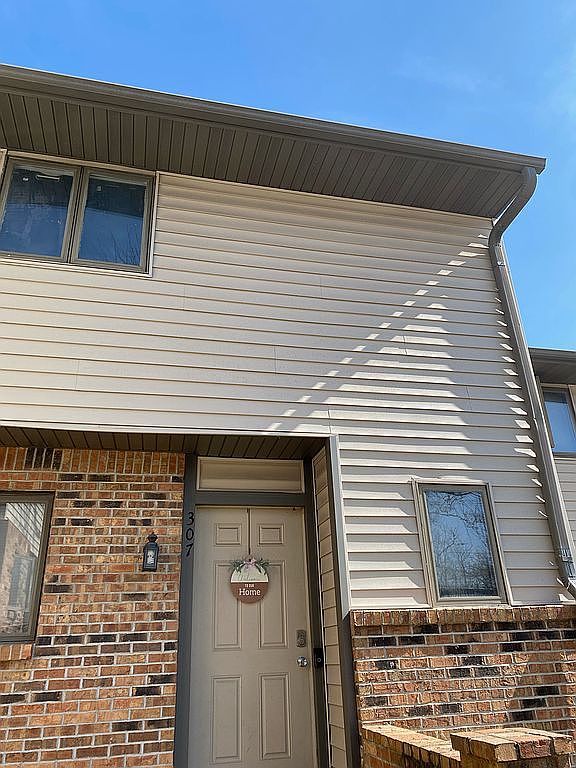 307 Foxfire Dr, Columbia, MO 65201 Zillow
