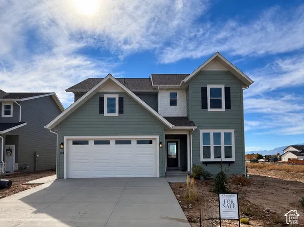 186 E 625 S, Hyde Park, UT 84318