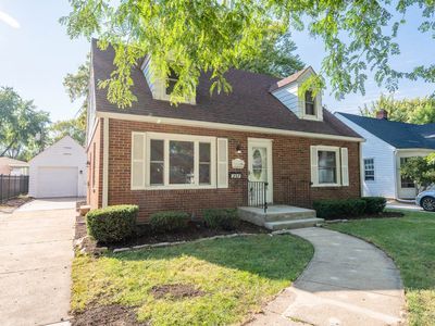 237 Ingleside Ave, Aurora, IL, 60506