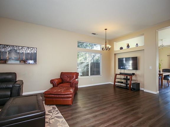 2nd image of 5536 New Vista Dr