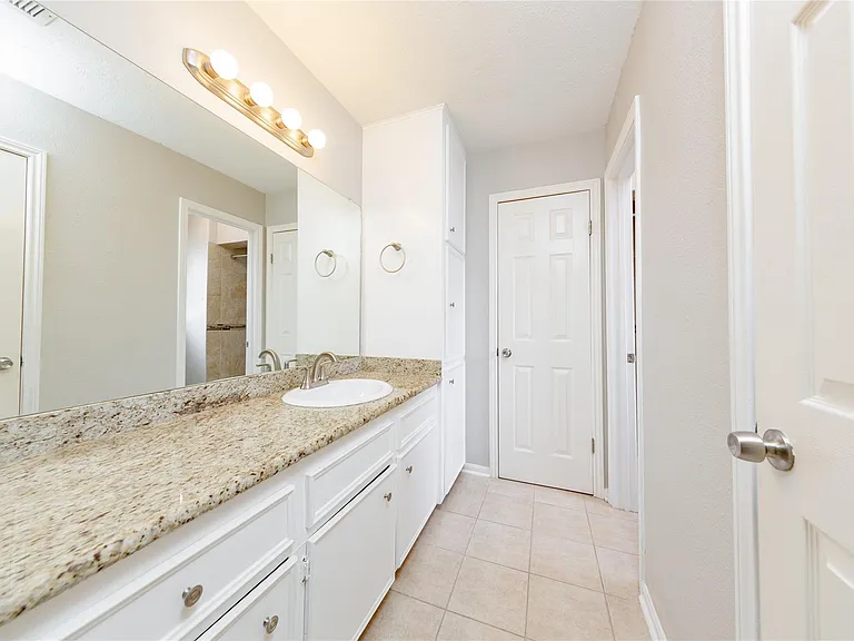 11003 Kirkmead Dr — Photo 13