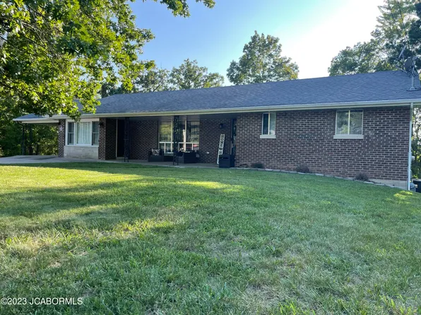 352 Capitol View Dr, Jefferson City, MO 65101