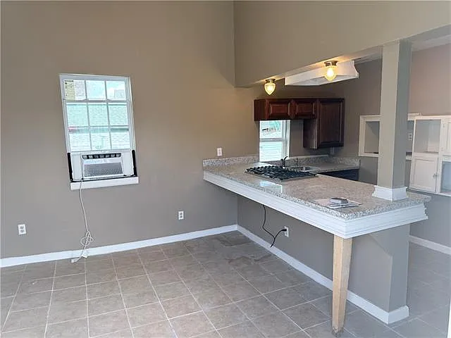 1527 N Roman St #C — Photo 3