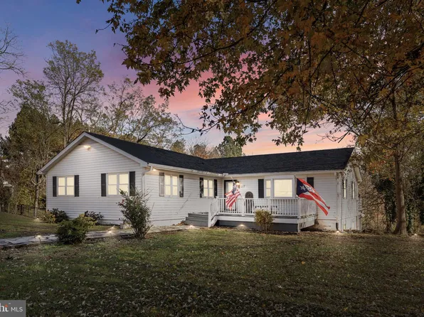 217 Ellisville Dr, Louisa, VA 23093