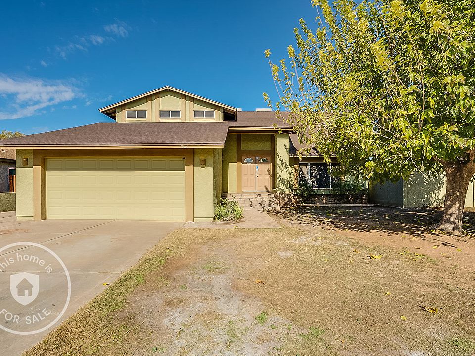 1st image of 3026 E Hampton Cir