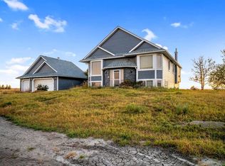 234173 E Range Road 280, Rocky View County, AB T1X0J4