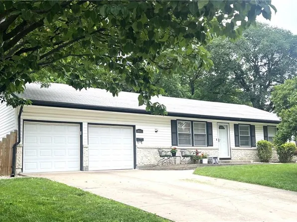 8901 Belleview Ave, Kansas City, MO 64114