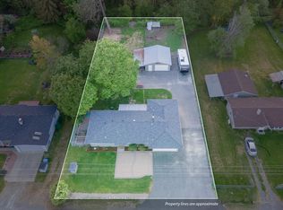 1300 Ojai Ave, Grants Pass, OR 97527