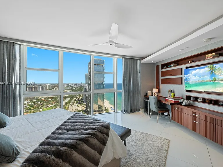 18201 Collins Ave #5201 — Photo 16