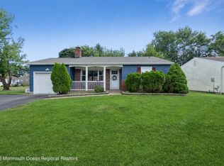 1 Eton Rd, Toms River, NJ 08757