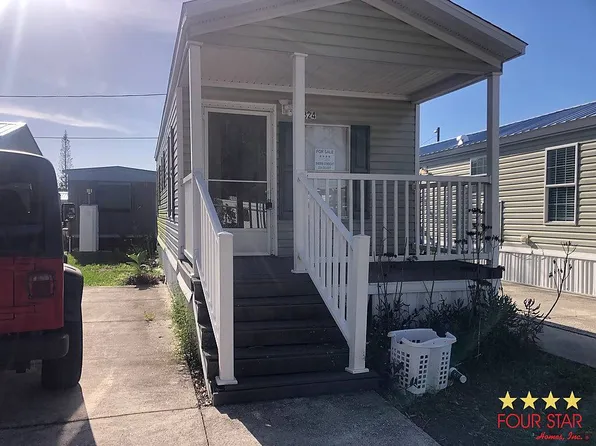 3324 Chicago Bears St, Avon Park, FL 33825