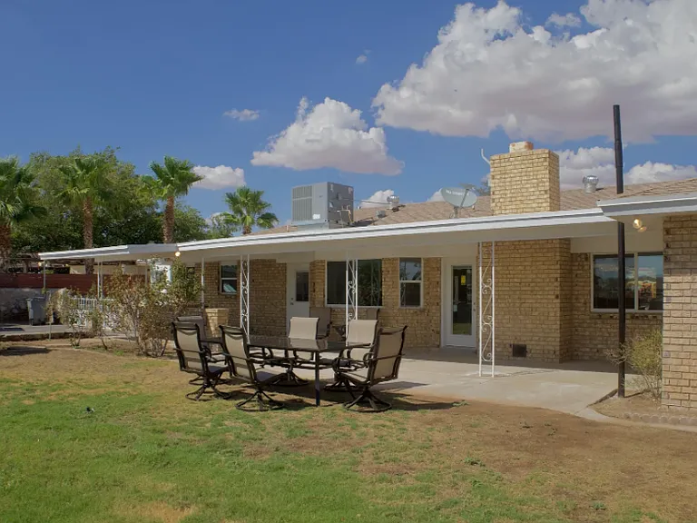 10100 Woodway Dr — Photo 33
