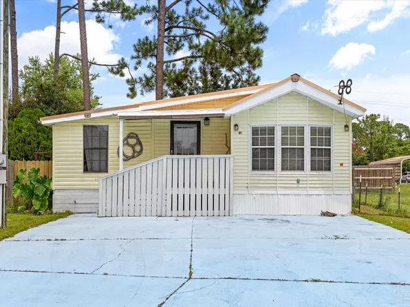 91 Horn Dr, Lillian, AL 36549