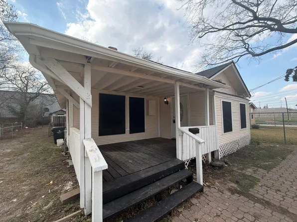 121 N Spooner St, Pasadena, TX 77506