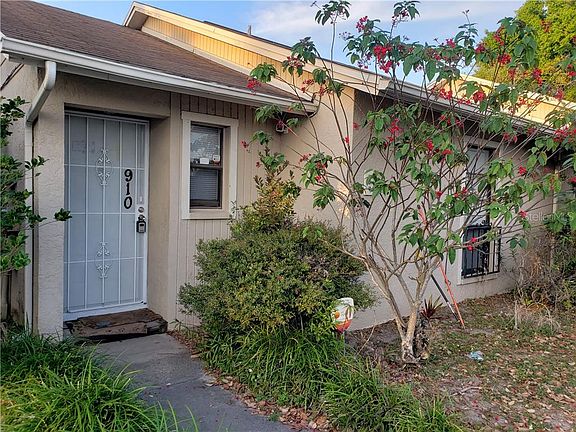 2nd image of 910 Otto Villa Pl #910