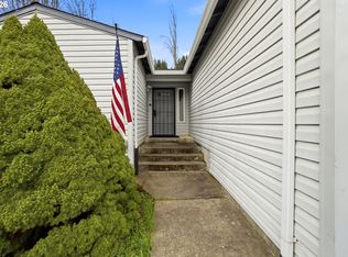 768 NE Main St, Willamina, OR 97396