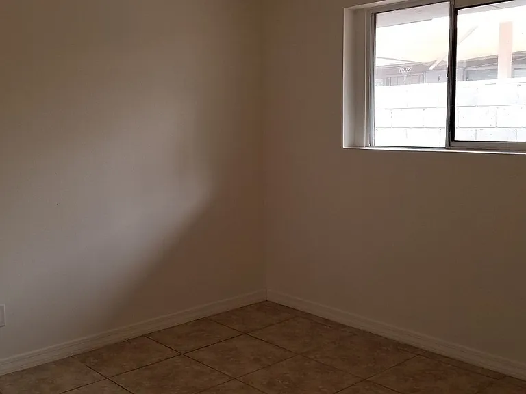 3208 N 67th Pl — Photo 9