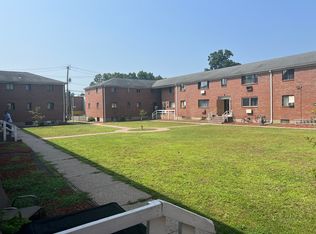 386 Park Ave, East Hartford, CT 06108