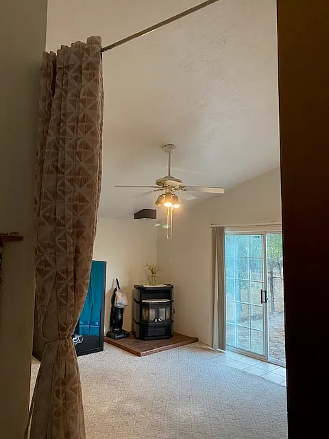 5 bed, 2190 sqft, $800 — Photo 3