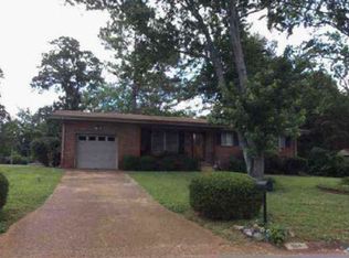 3114 Las Animas Ave NW, Huntsville, AL 35810